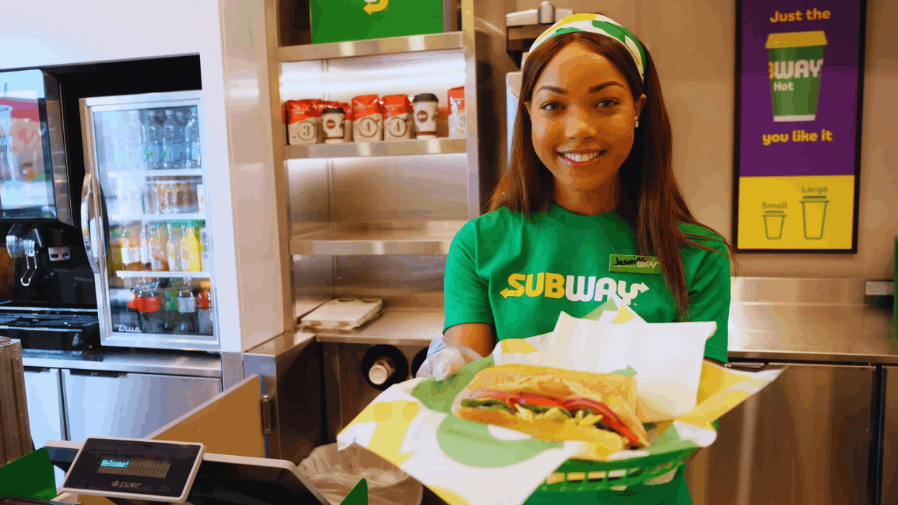 Carreras en Subway: Cómo postularse a empleos y comenzar a trabajar rápidamente