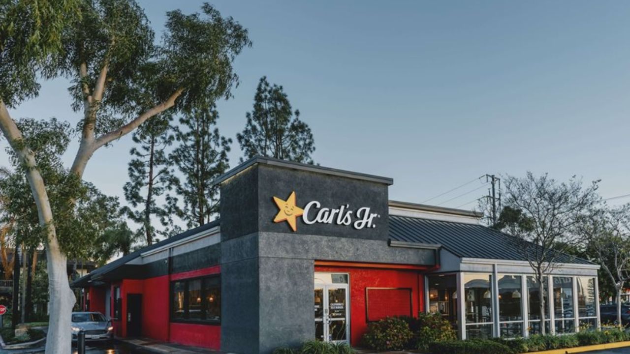 Carl’s Jr Jobs: How to Apply for Crew and Management Roles