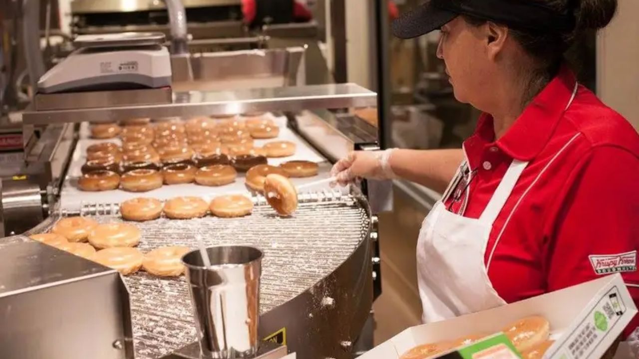 Krispy Kreme Jobs: How to Apply for Store and Production Roles