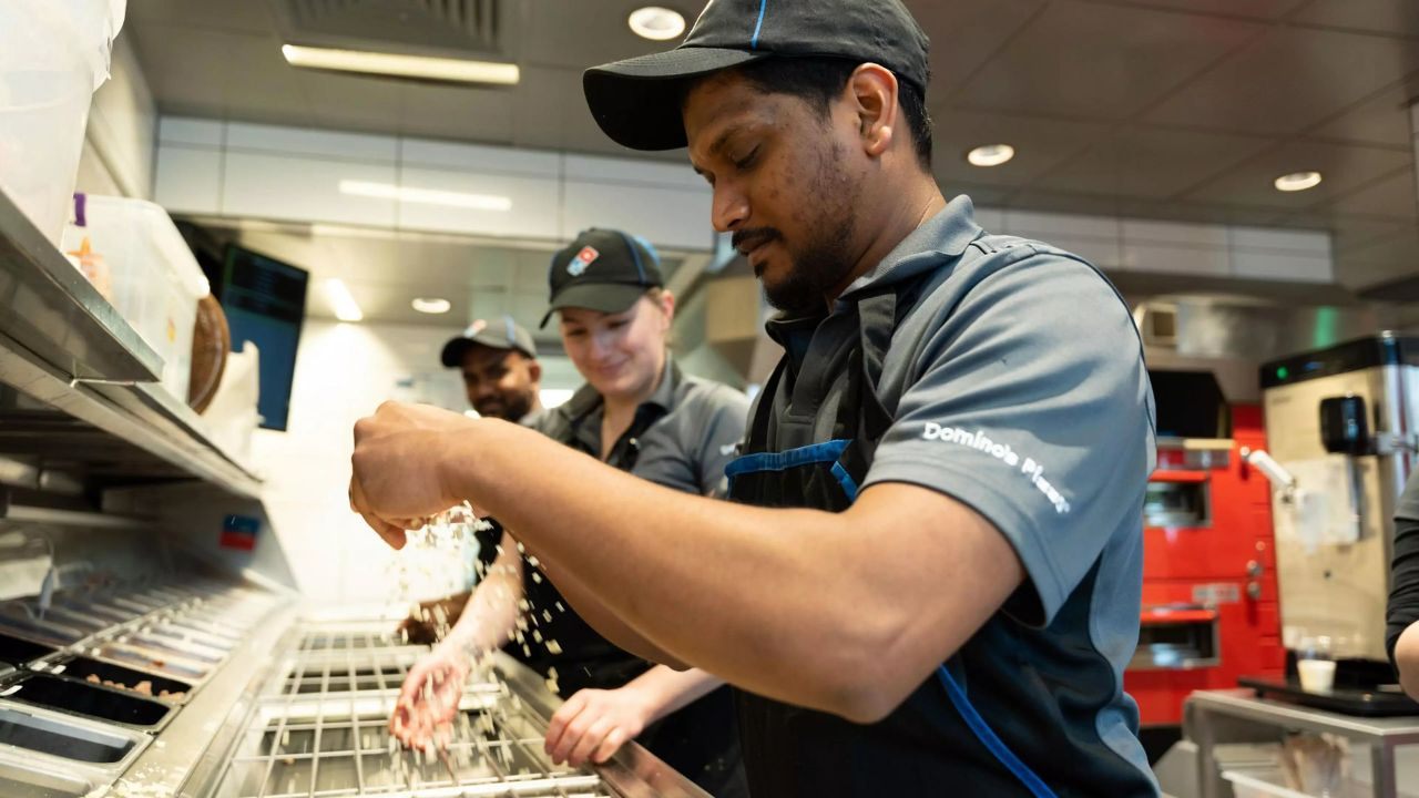 Domino’s Pizza Jobs: How to Apply for Delivery and Store Positions